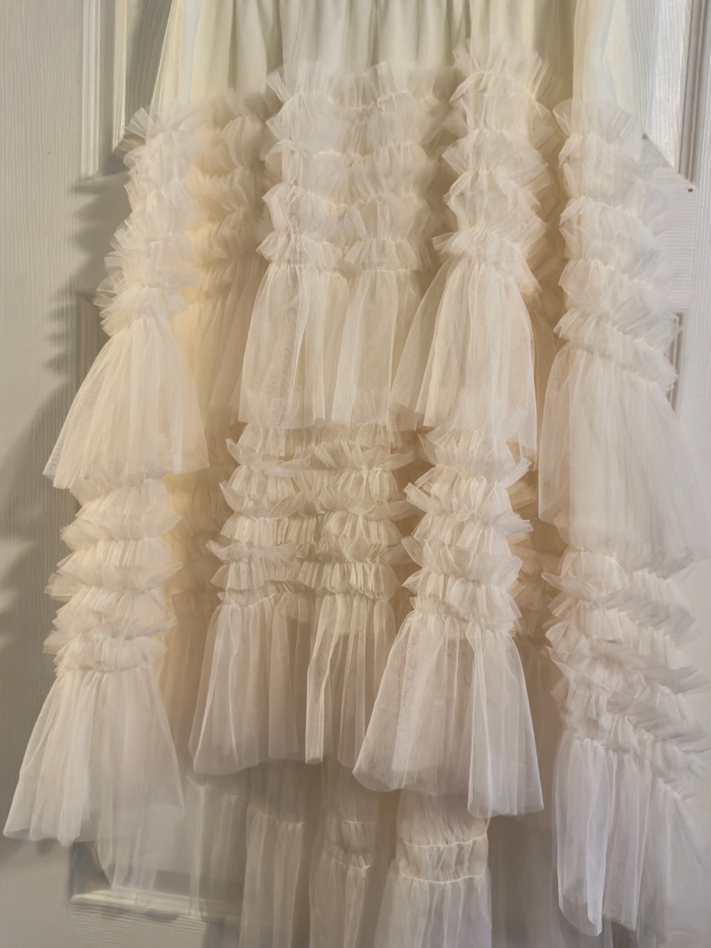 Women's Cream High-Low Ruffle Tulle Skirt